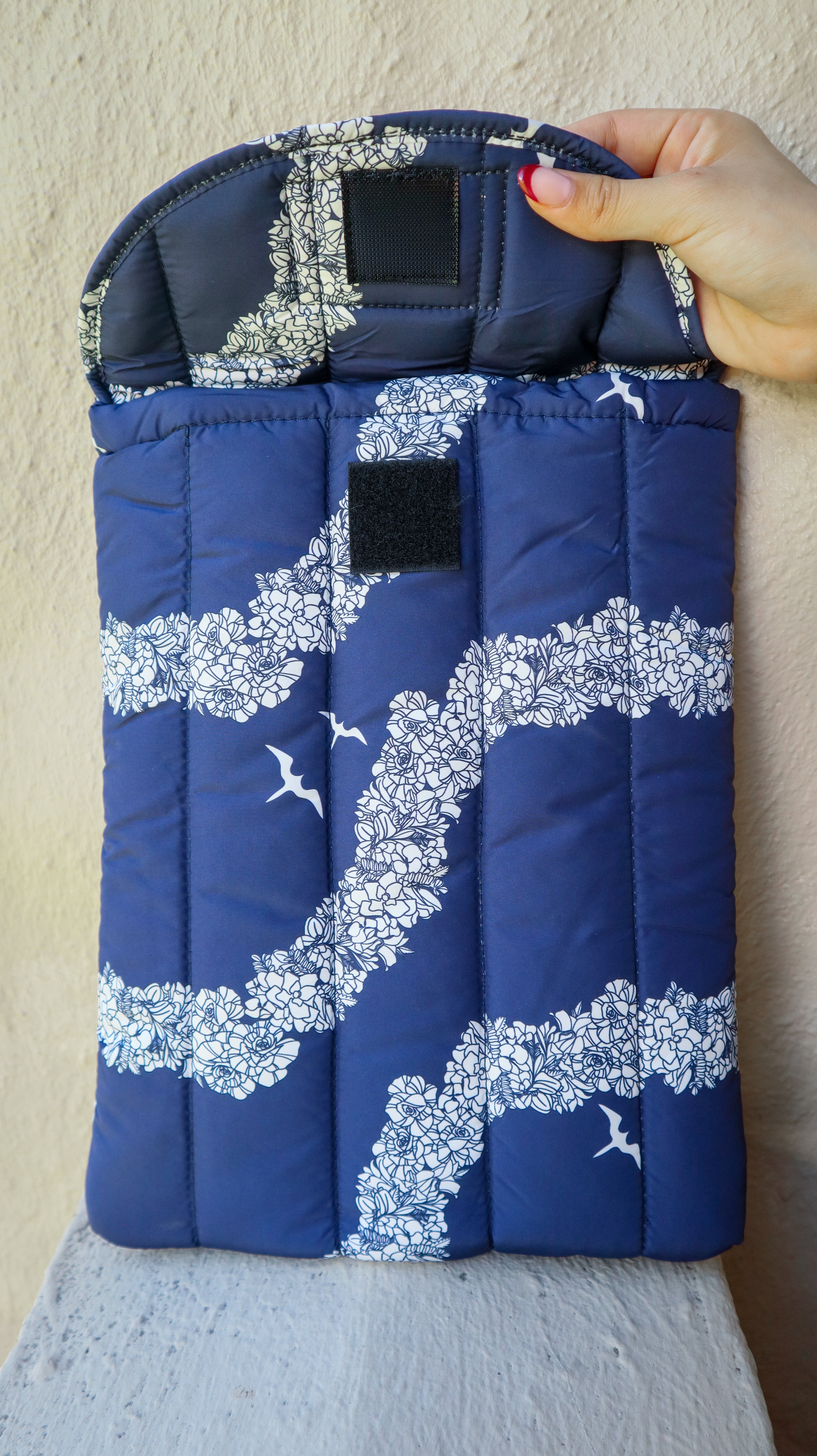 QUILTED LAPTOP SLEEVE